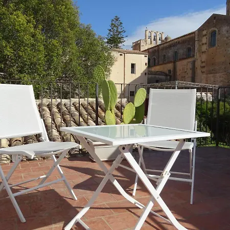 Casa Al Teatro Apartment